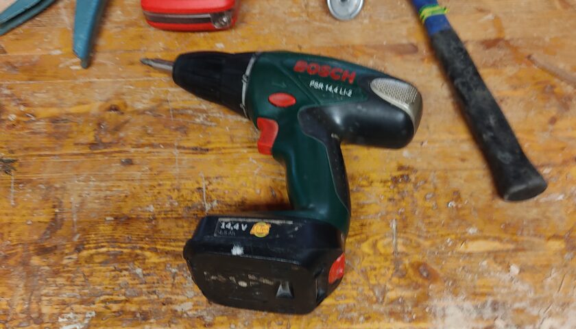 Καλύτερα εργαλεία μέτρησης και πολυεργαλεία για τεχνικούς 2025