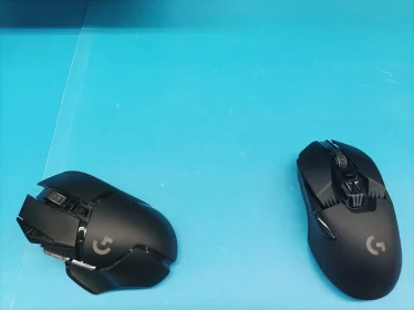 LOGITECH  GAMING MOUSE